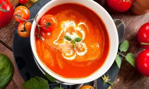 Recette de soupe tomate fraîche : un goût irrésistible et réconfortant