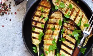 Aubergine grillée barbecue : la recette parfaite pour impressionner vos invités