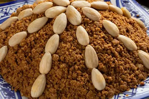 Ingrédients essentiels pour réussir le sellou marocain traditionnel