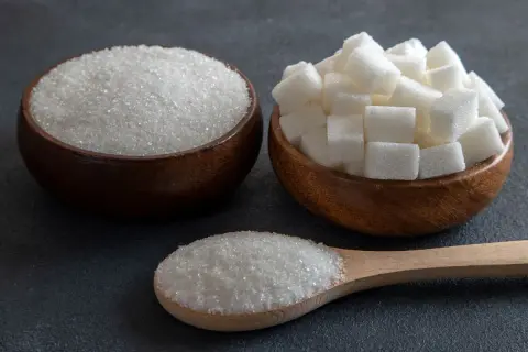 Combien pèse un carreau de sucre ? Poids moyen et variations à connaître