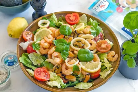Recette salade de fruits de mer : un plat frais et savoureux à essayer