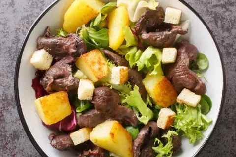 Recette de salade de gésiers gourmande : facile et pleine de saveurs