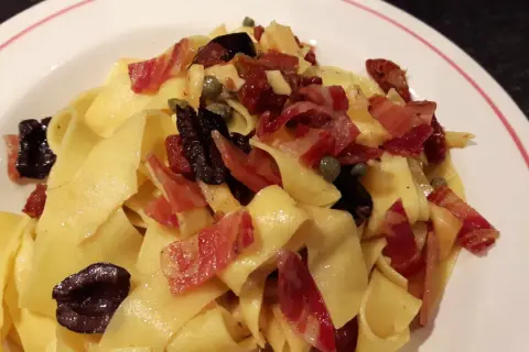 Pancetta grillée parfaite : astuces pour un goût irrésistible et croustillant
