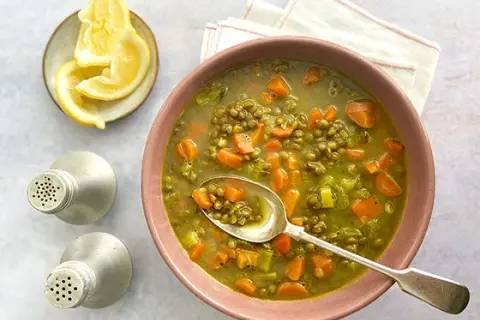 Savourez la délicieuse soupe indienne : recettes et astuces incontournables