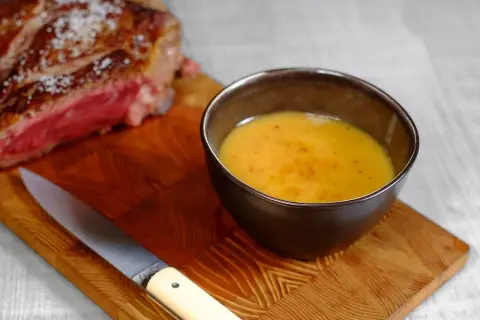 Les meilleures sauces pour côte de boeuf grillée qui vont épater vos invités