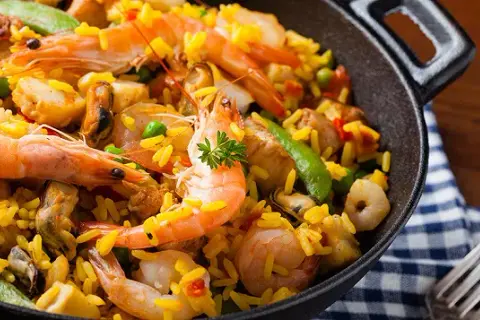 Recette de paella cookeo poulet et fruits de mer rapide et savoureuse