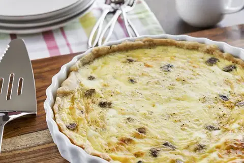 Recette de quiche poireaux fruits de mer savoureuse et facile à préparer