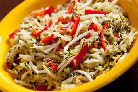Des recettes de salade savoureuses avec pousse de soja à essayer