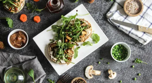 Les meilleures épices à utiliser avec petits pois et carottes pour un plat savoureux