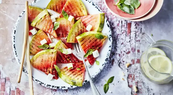 Recette de pastèque grillée : une surprise sucrée et salée pour l'été