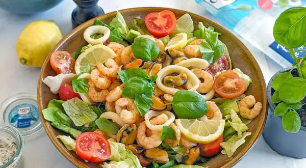 Recette salade de fruits de mer : un plat frais et savoureux à essayer