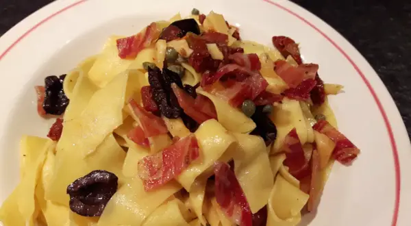 Pancetta grillée parfaite : astuces pour un goût irrésistible et croustillant
