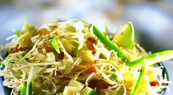 Des recettes de salade de chou blanc originale pour surprendre vos invités