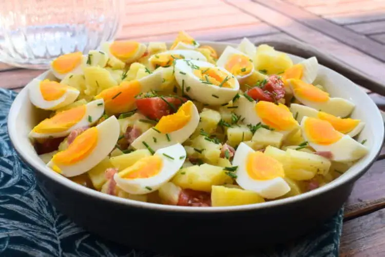 Recette simple de pomme de terre en salade froide pour vos repas d'été