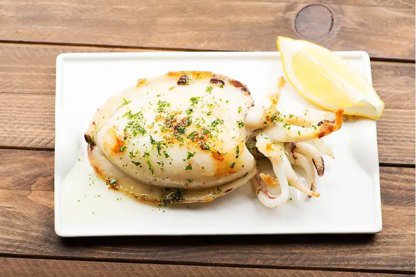 Seiche grillée à la plancha : une recette simple et savoureuse